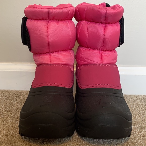Pink Snow Trekker Boots ❄️ - Picture 2 of 9